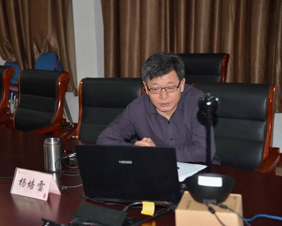 杨培雷
