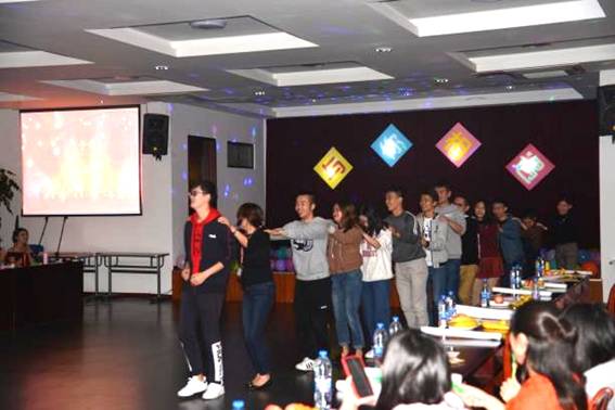 10.老师表演5.jpg